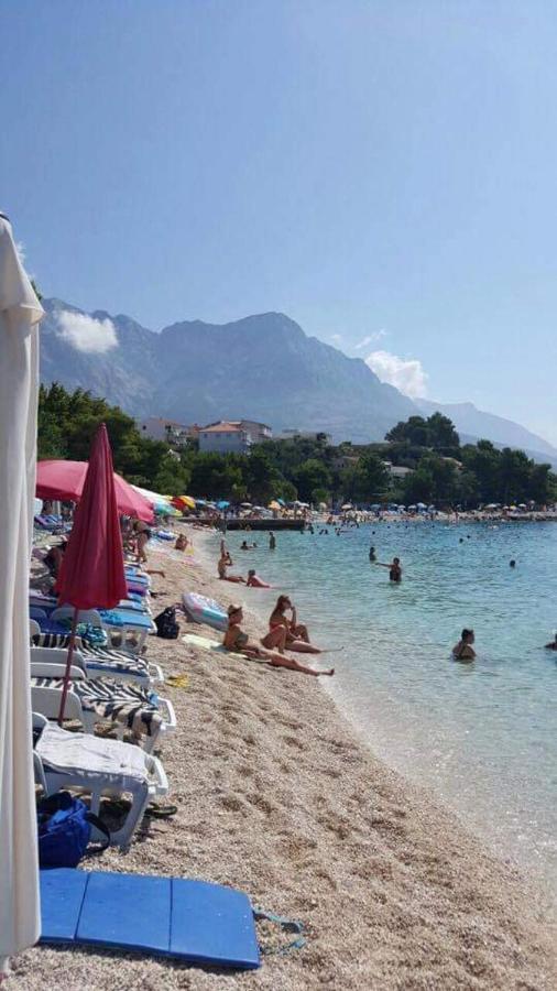 Apartmani Nikola Baška Voda Esterno foto