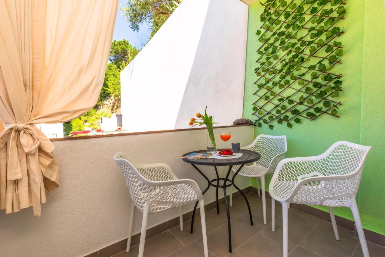 Apartmani Nikola Baška Voda Esterno foto