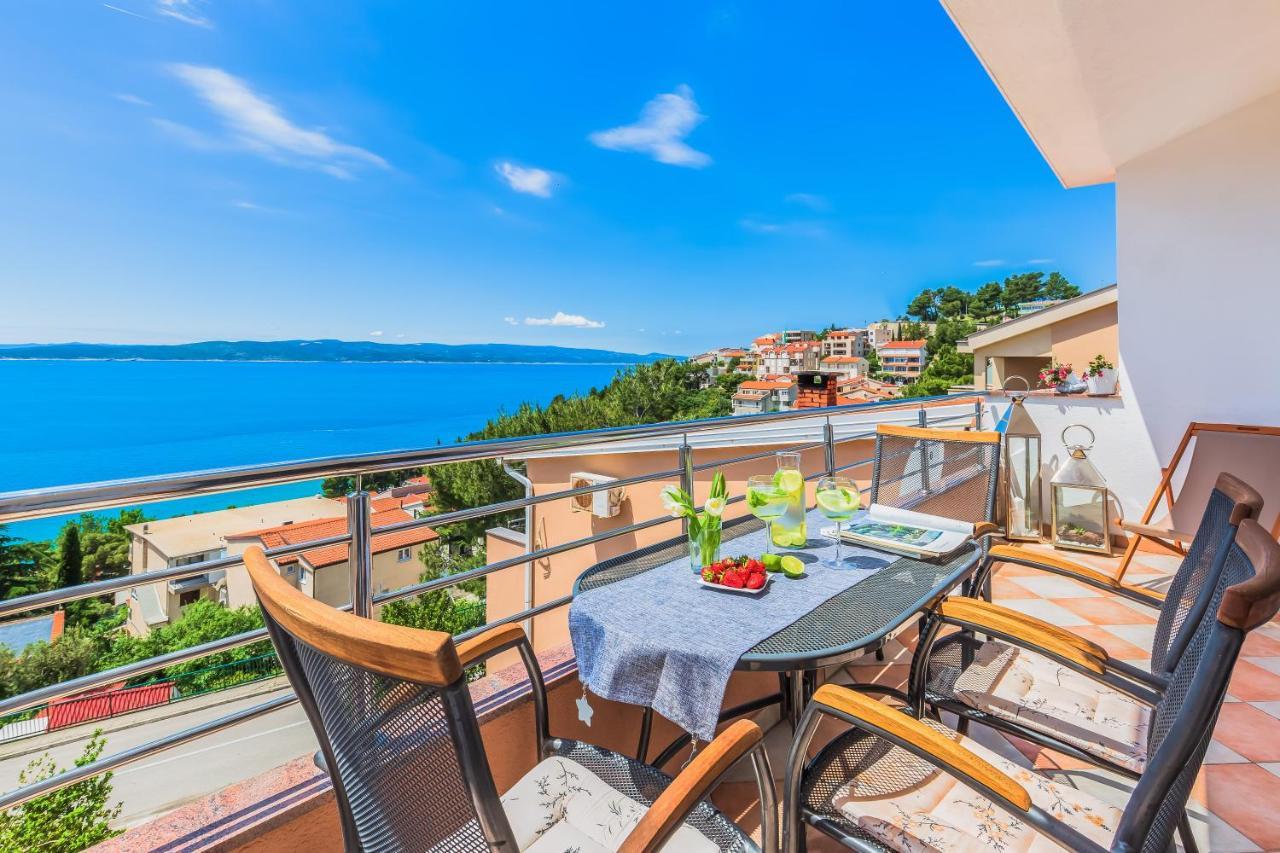 Apartmani Nikola Baška Voda Esterno foto