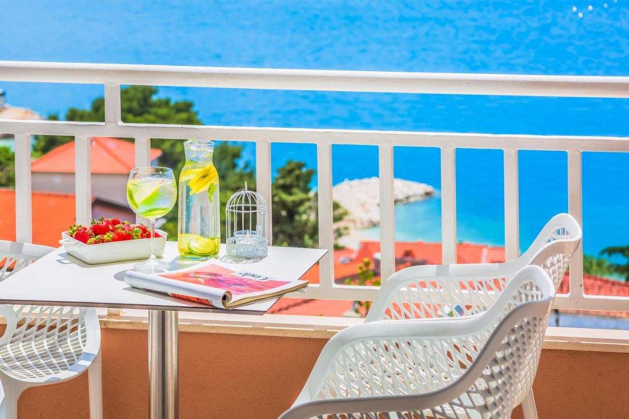 Apartmani Nikola Baška Voda Esterno foto