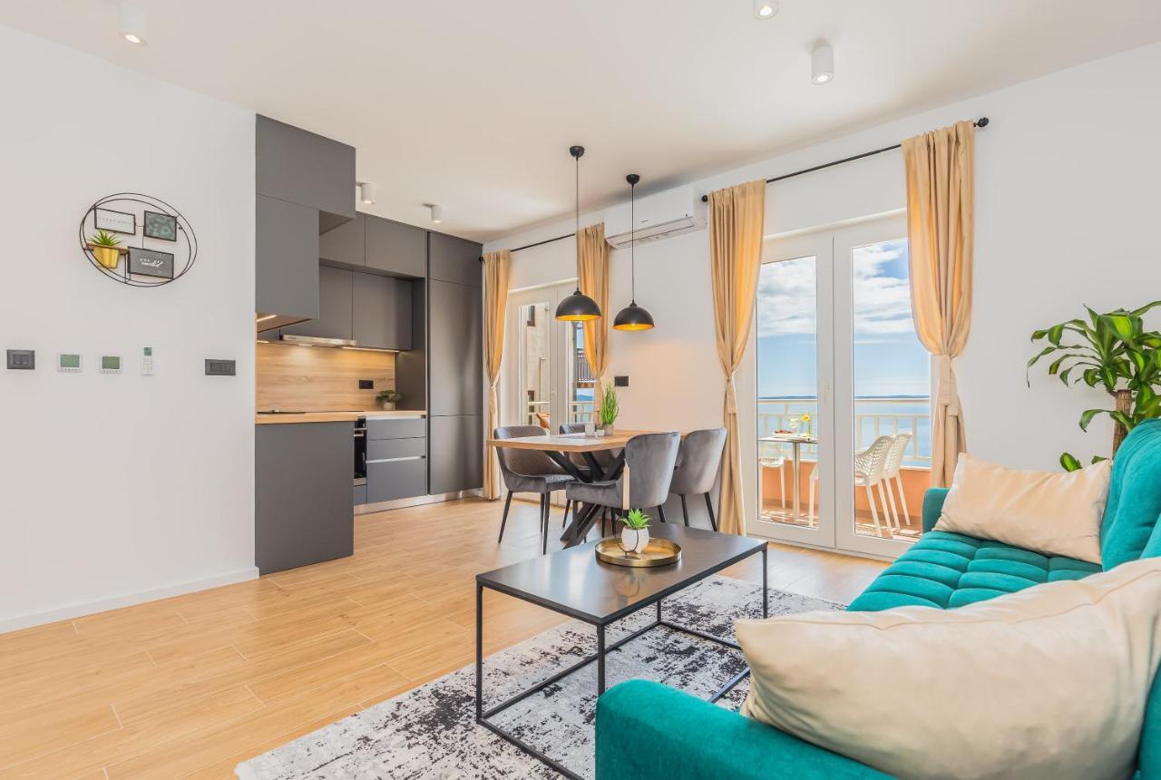 Apartmani Nikola Baška Voda Esterno foto