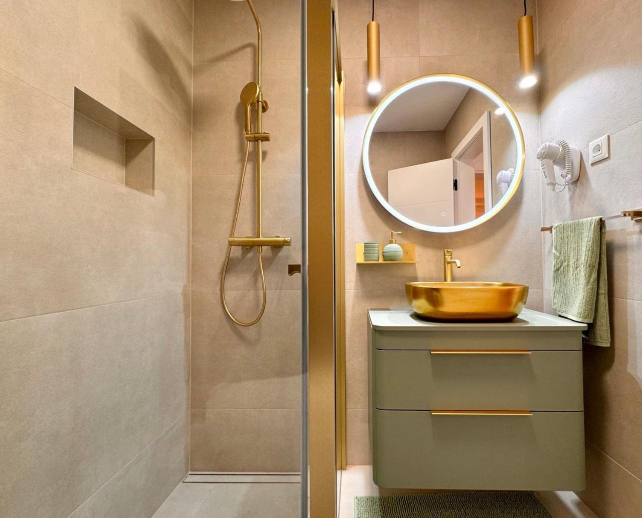 Apartmani Nikola Baška Voda Esterno foto